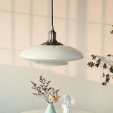 Moderne hanglamp van wit glas