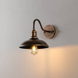 Alessio Rustieke Komvormige Antiek Messing IP65 Waterdichte Wandlamp voor Buiten - Stralend thuis Amsterdam