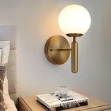 Clair Wandlamp van bewerkt glas - Stralend thuis Amsterdam