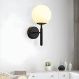 Clair Wandlamp van bewerkt glas - Stralend thuis Amsterdam