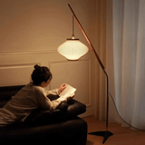 Middeleeuwse stijl vloerlamp - Stralend thuis Amsterdam