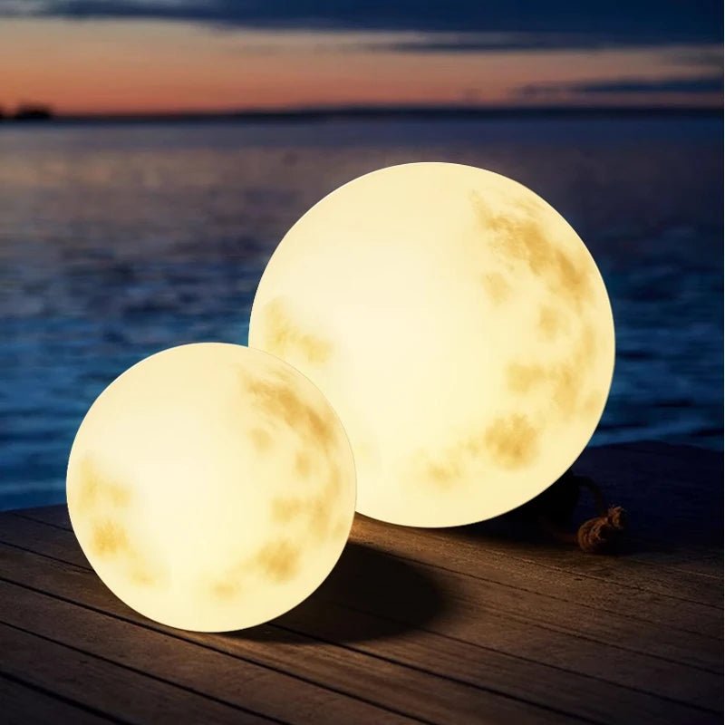 Moonlamp™ | Tuinlamp in de vorm van een maan