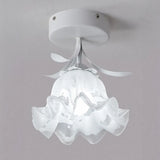 Eenvoudige Tiffany plafondlamp met minibloemen