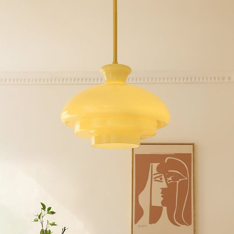 Bauhaus hanglamp van roomgeel glas