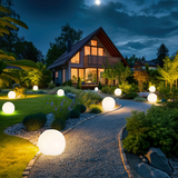 Bolvormige tuinlamp op zonne-energie