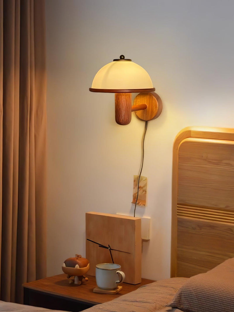 Paddestoel houten wandlamp