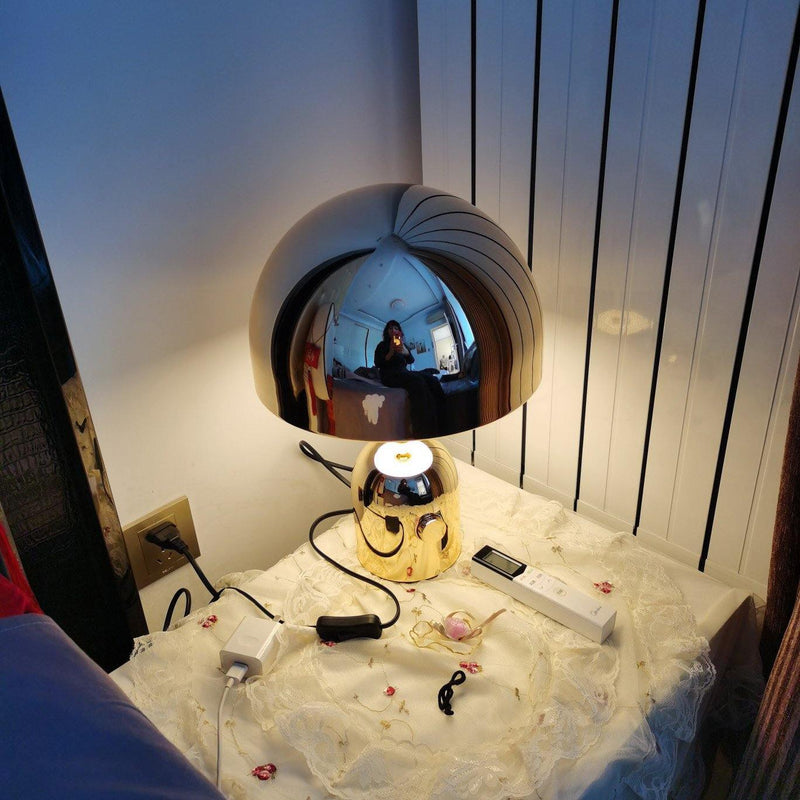 Bell tafellamp - Stralend thuis Amsterdam