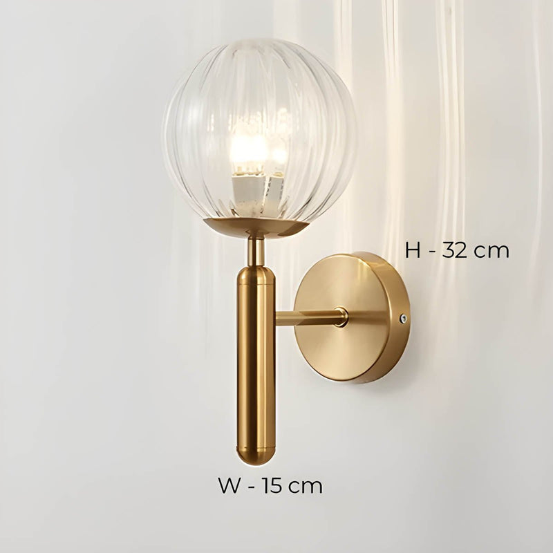 Clair Wandlamp van bewerkt glas - Stralend thuis Amsterdam