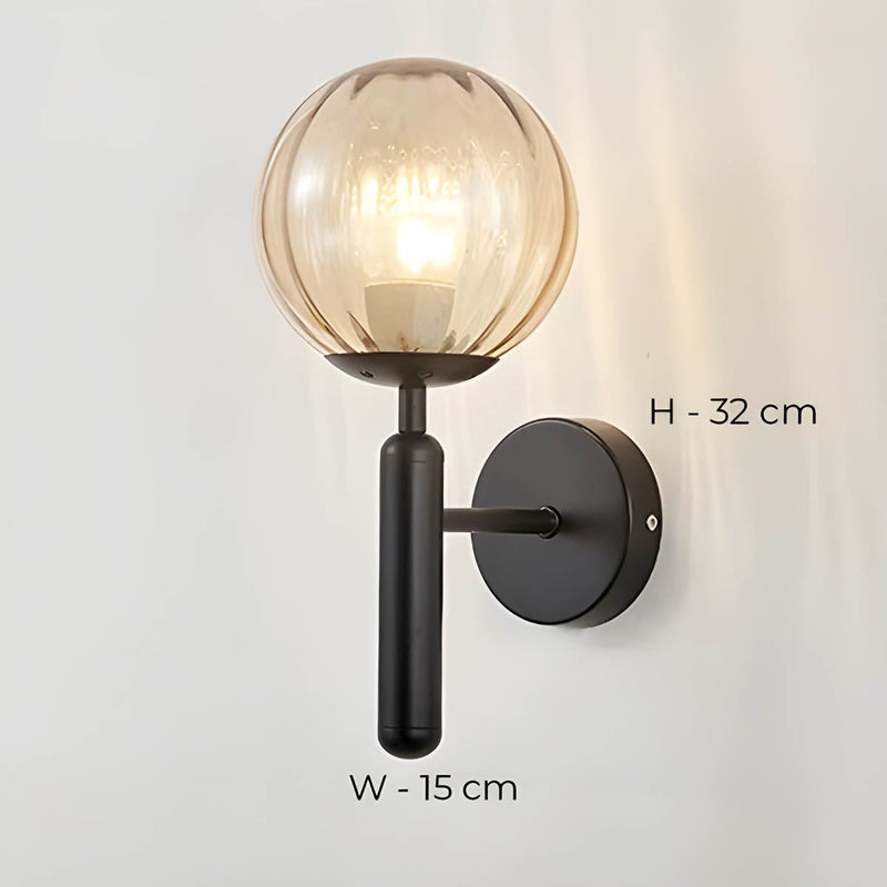 Clair Wandlamp van bewerkt glas - Stralend thuis Amsterdam