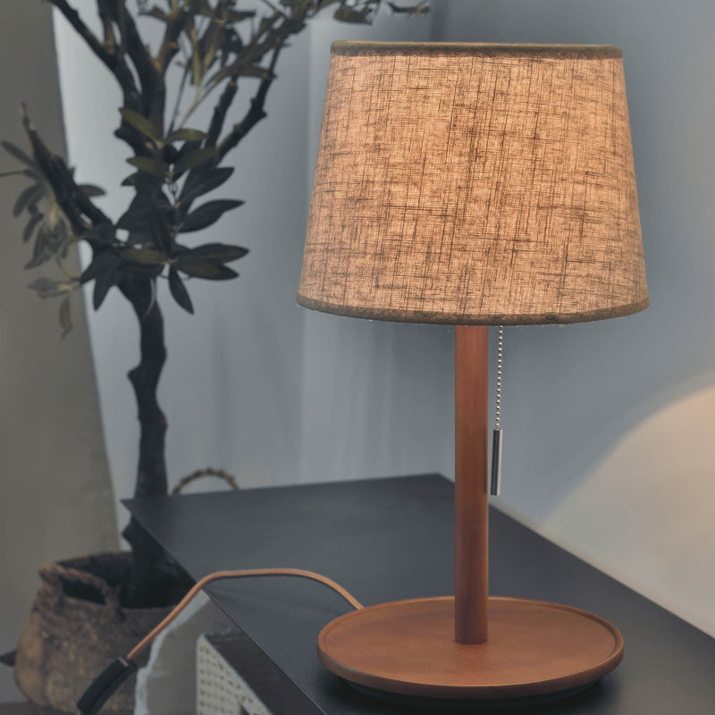 Gentle Glow Scandinavische walnotenlamp met luxe stoffen accenten - Stralend thuis Amsterdam