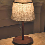 Gentle Glow Scandinavische walnotenlamp met luxe stoffen accenten - Stralend thuis Amsterdam