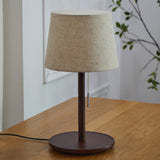 Gentle Glow Scandinavische walnotenlamp met luxe stoffen accenten - Stralend thuis Amsterdam
