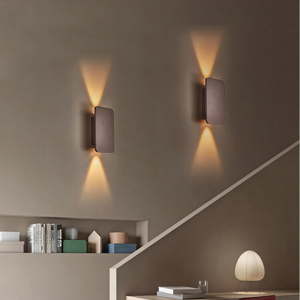 Koda - Rechthoekige wandlamp - Stralend thuis Amsterdam