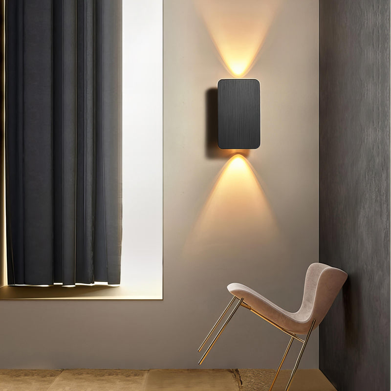 Koda - Rechthoekige wandlamp - Stralend thuis Amsterdam