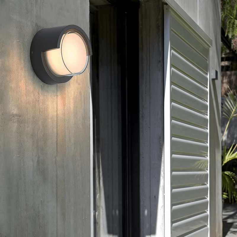 Lucy Wandlamp met bewegingssensor - Stralend thuis Amsterdam
