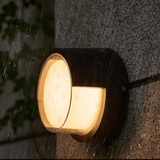 Lucy Wandlamp met bewegingssensor - Stralend thuis Amsterdam