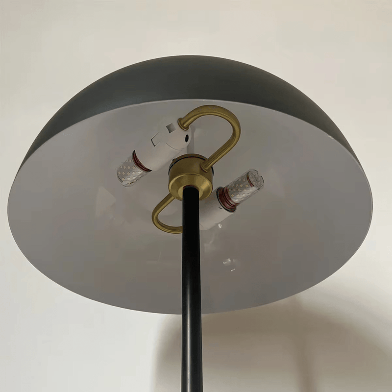Minimalistische Scandinavische vloerlamp - Stralend thuis Amsterdam