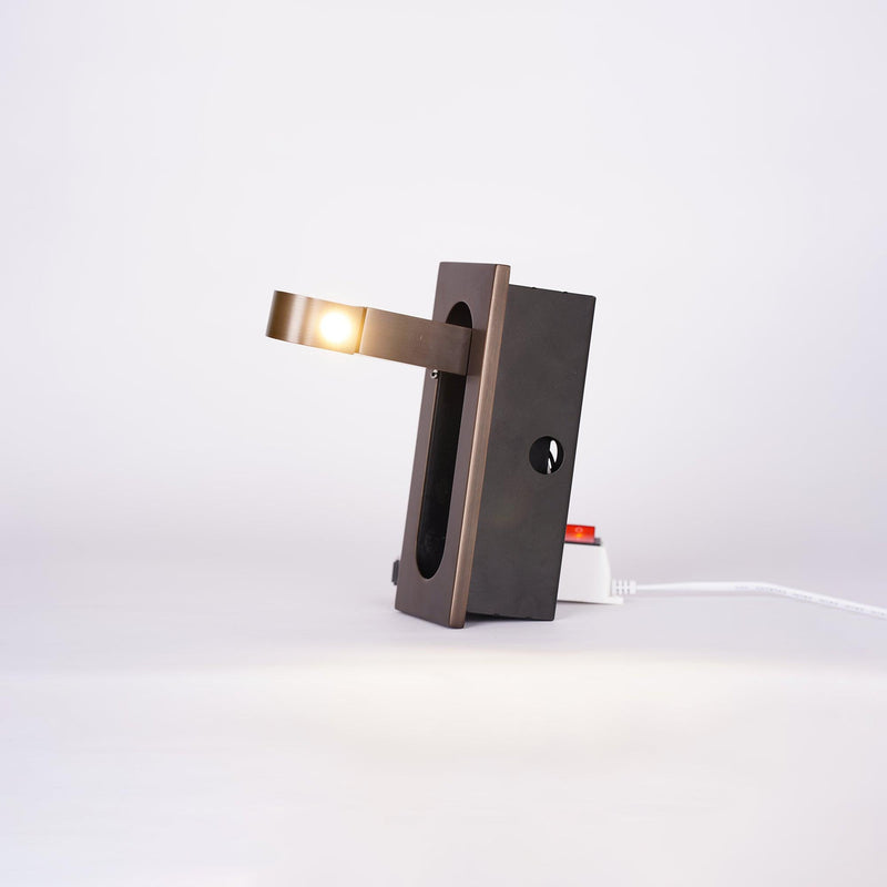 Moderne Ledlamp voor Nachtkastje - Stralend thuis Amsterdam