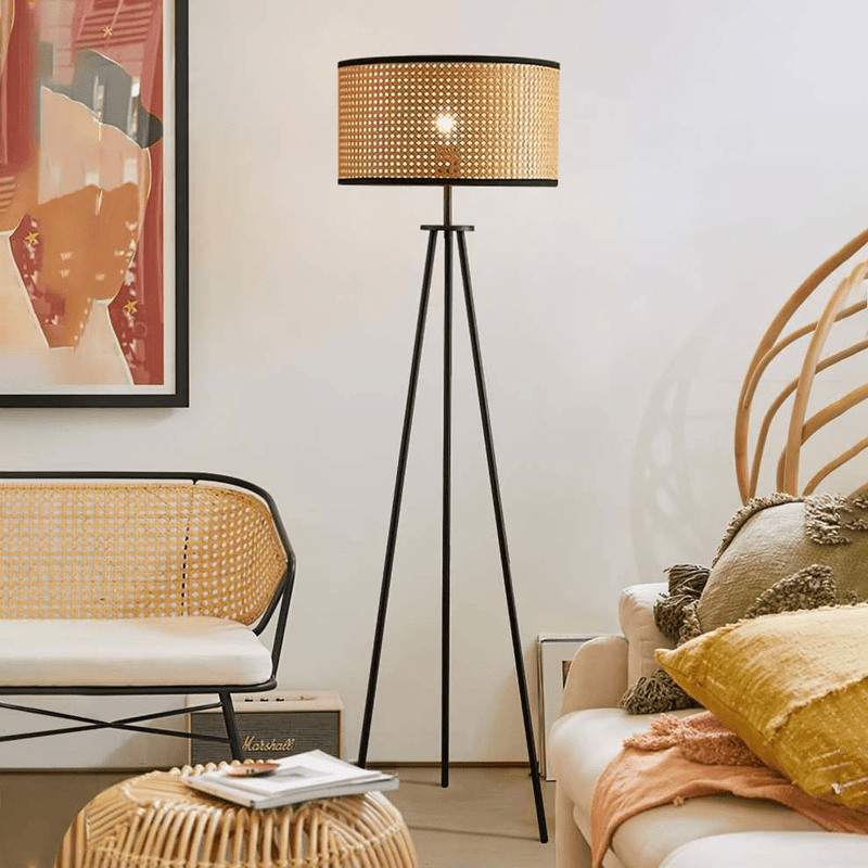 Rotan driepoot vloerlamp - Stralend thuis Amsterdam