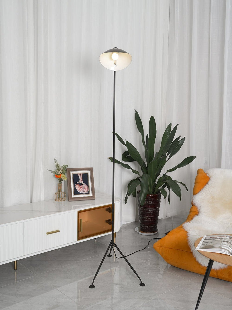 Serge Mouille Vloerlamp - Stralend thuis Amsterdam