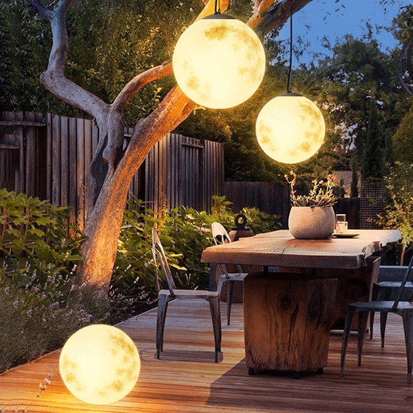 Tuinhanglamp in de vorm van een maan - Stralend thuis Amsterdam