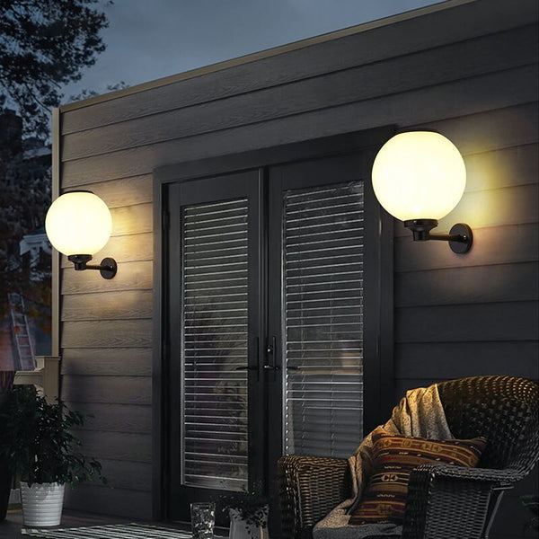Waterdichte wandlamp op zonne - energie voor buiten - Stralend thuis Amsterdam